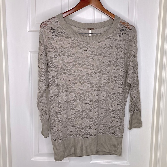 Temperance Sweaters - Temperance Lace Sweater in Greige/Grey/Beige | Large |